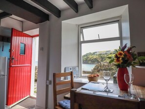 Dining - Chy Rani (St Austell)