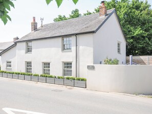Exterior - Cob Cottage (Wadebridge)