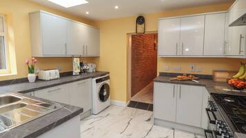 Fridge, dishwasher, electric kettle, toaster