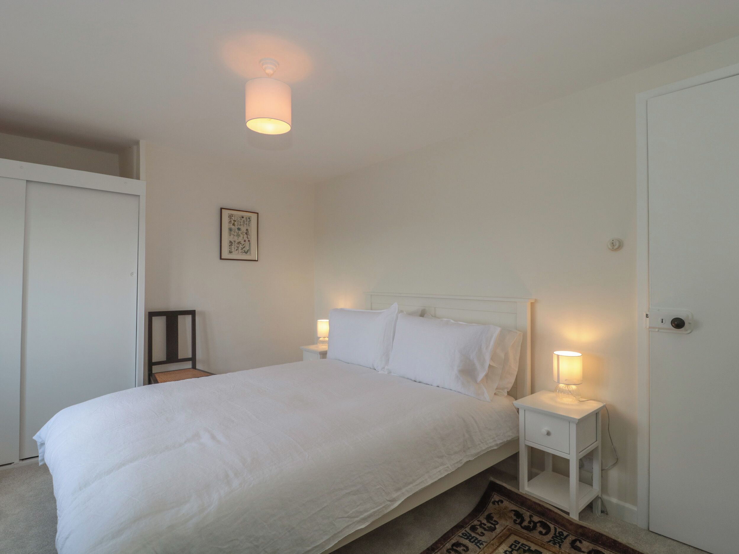 2 bedrooms, individually decorated, individually furnished, free WiFi