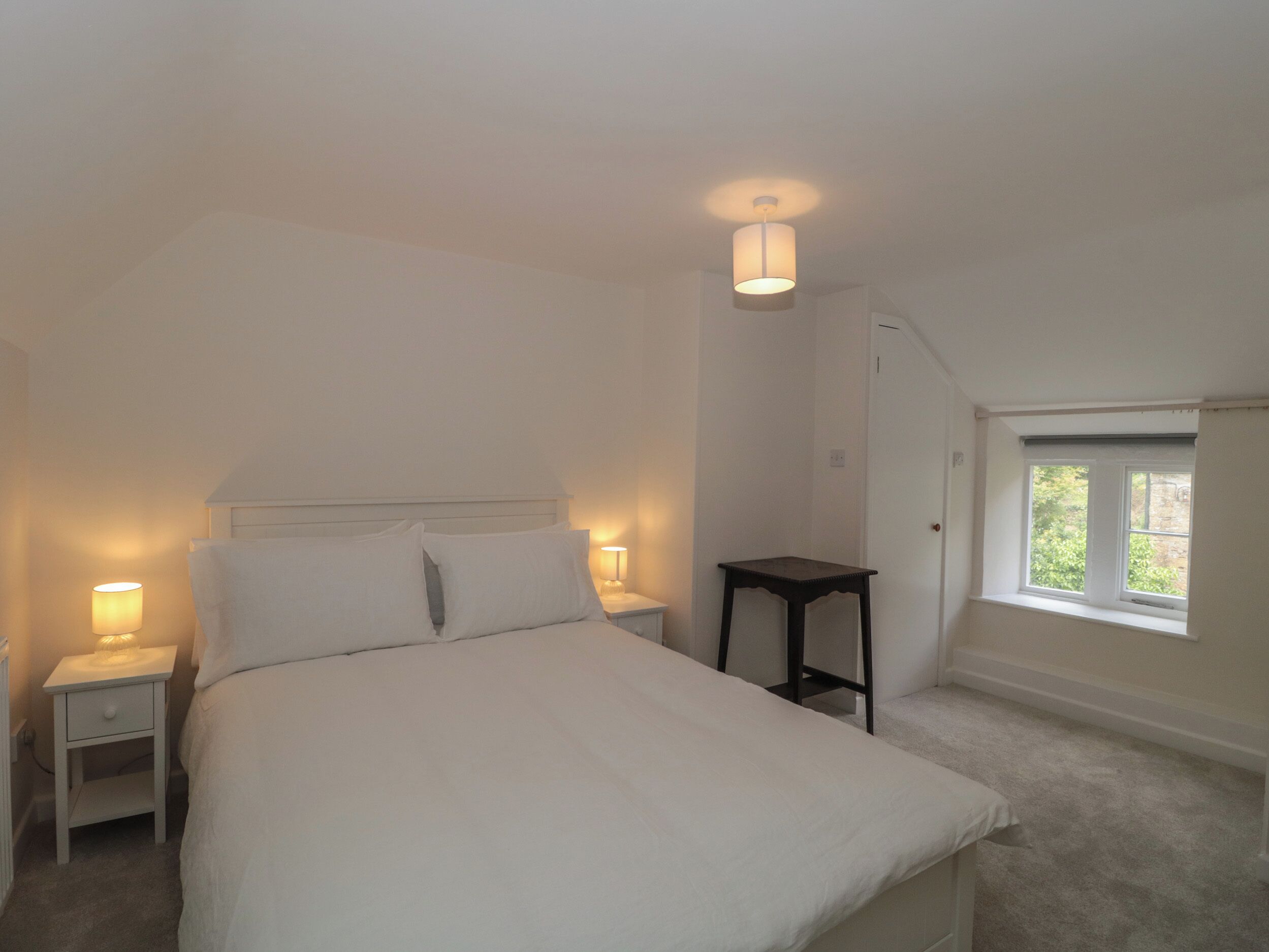 2 bedrooms, free WiFi, individually decorated, individually furnished
