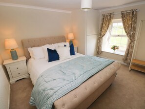 5 bedrooms, individually decorated, individually furnished, free WiFi - Piglet Cottage (Haverfordwest)