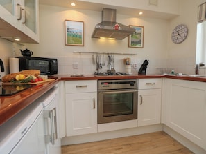 Fridge, dishwasher, electric kettle, toaster