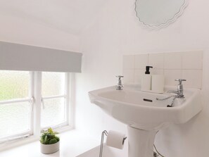 Shower - Two Side House Farm (Ambleside)