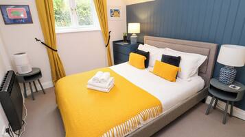 3 bedrooms, individually decorated, individually furnished, free WiFi