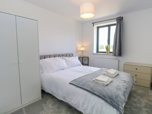 4 bedrooms, individually decorated, individually furnished, free WiFi - Henham 3 Bernaleen Cottages (King's Lynn)