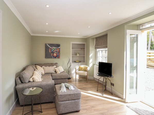 Living area - 30 Northgate (Peebles)