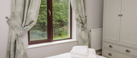 3 Schlafzimmer, individuell dekoriert, individuell eingerichtet