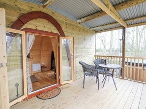 Outdoor dining - The Leveret (Richmond)