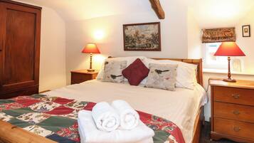 3 bedrooms, WiFi (free), individually decorated, individually furnished