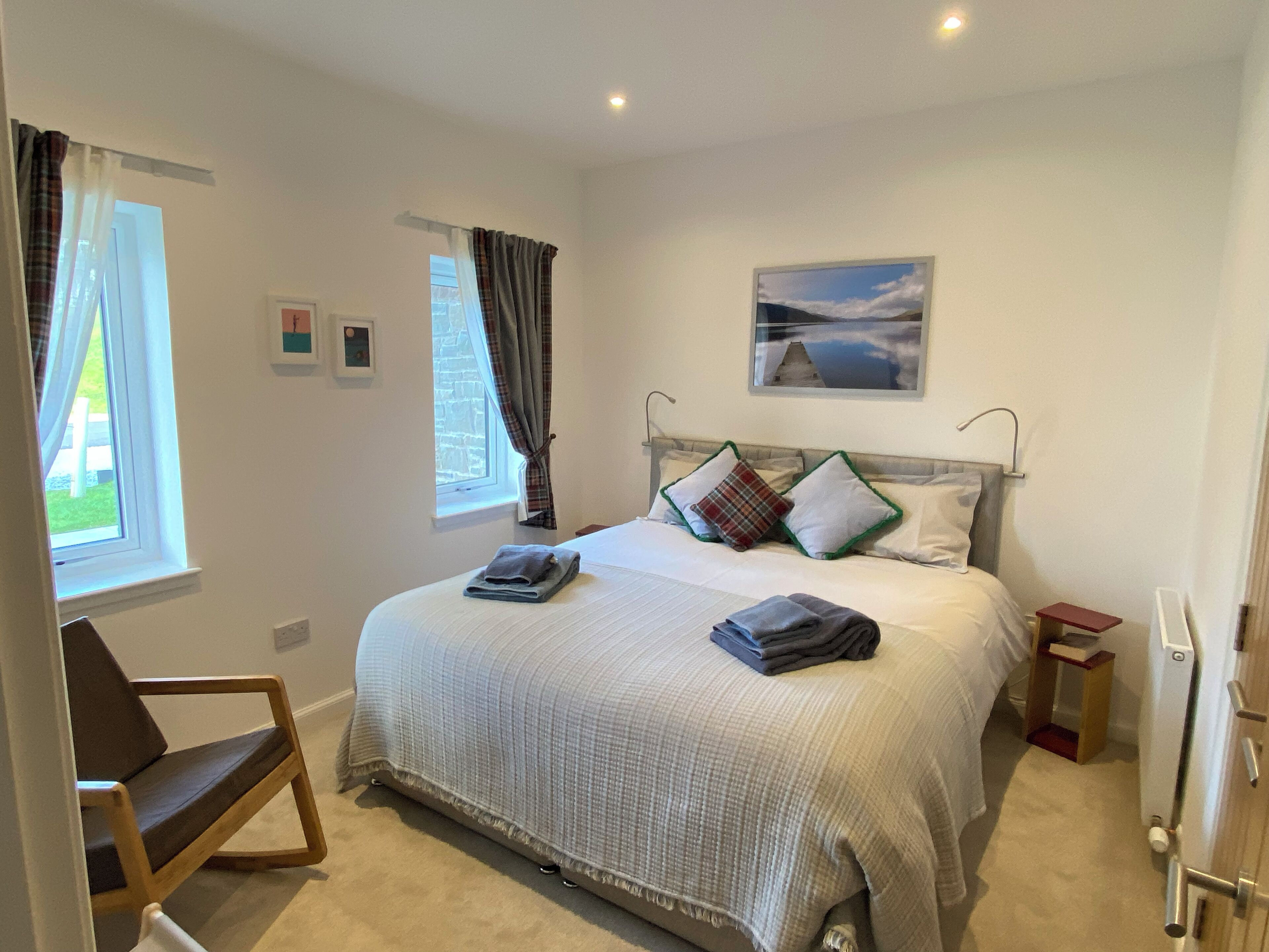 2 bedrooms, individually decorated, individually furnished, free WiFi