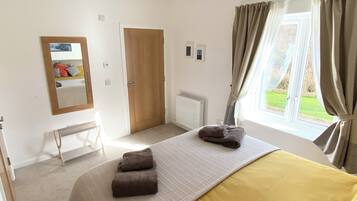 2 soverom, individuelt dekorert og individuelt innredet