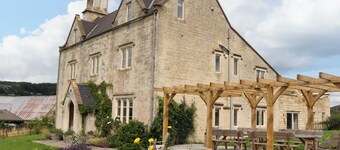 Hammonds Farmhouse