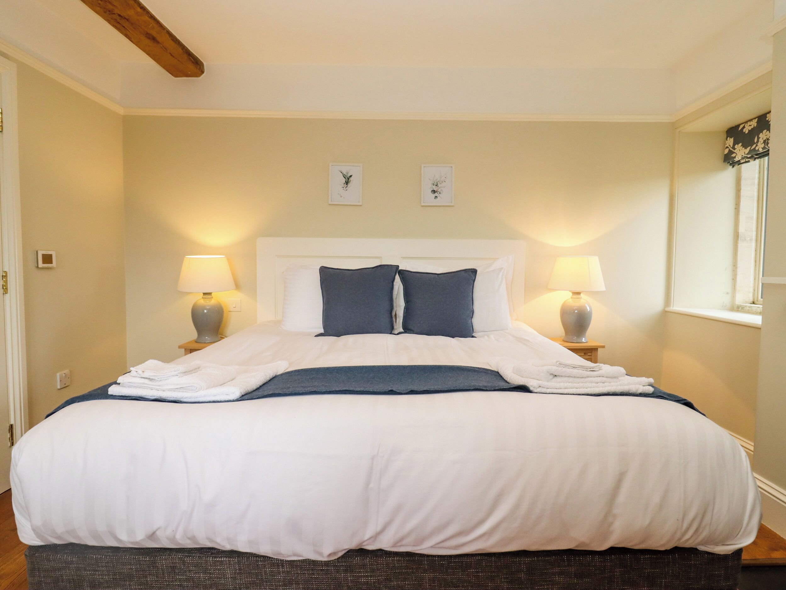 8 bedrooms, individually decorated, individually furnished, free WiFi