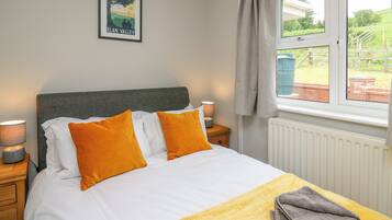 3 bedrooms, individually decorated, individually furnished, free WiFi