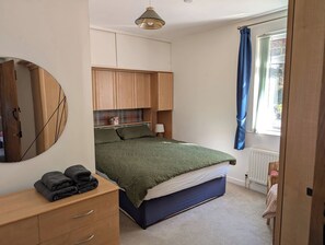 5 bedrooms, individually decorated, individually furnished, free WiFi