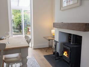 Dining - Mackerel Cottage (Weymouth)