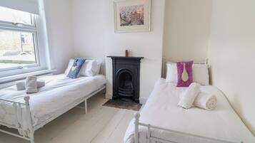 2 bedrooms, individually decorated, individually furnished, free WiFi