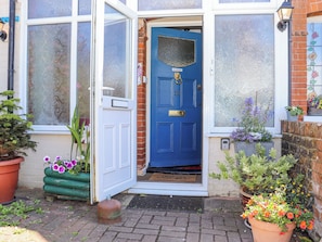 Exterior detail - Wildlife Haven (Margate)