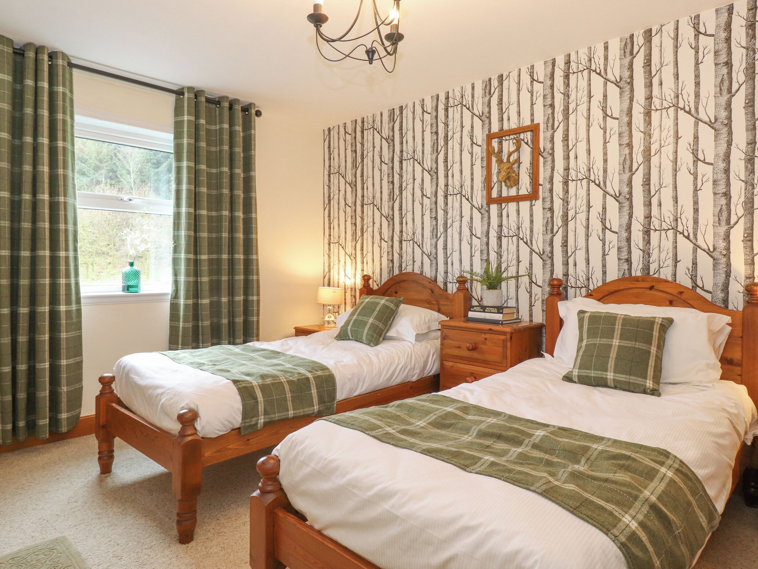 3 bedrooms, individually decorated, individually furnished, free WiFi