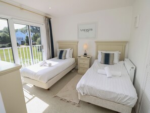 3 bedrooms, individually decorated, individually furnished, free WiFi