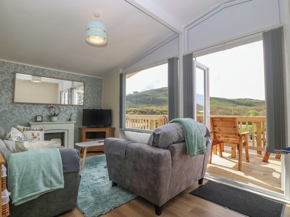 Living area - Y Goedlan (Swansea)