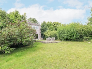 Property grounds - Mermaid Cottage (Portland)