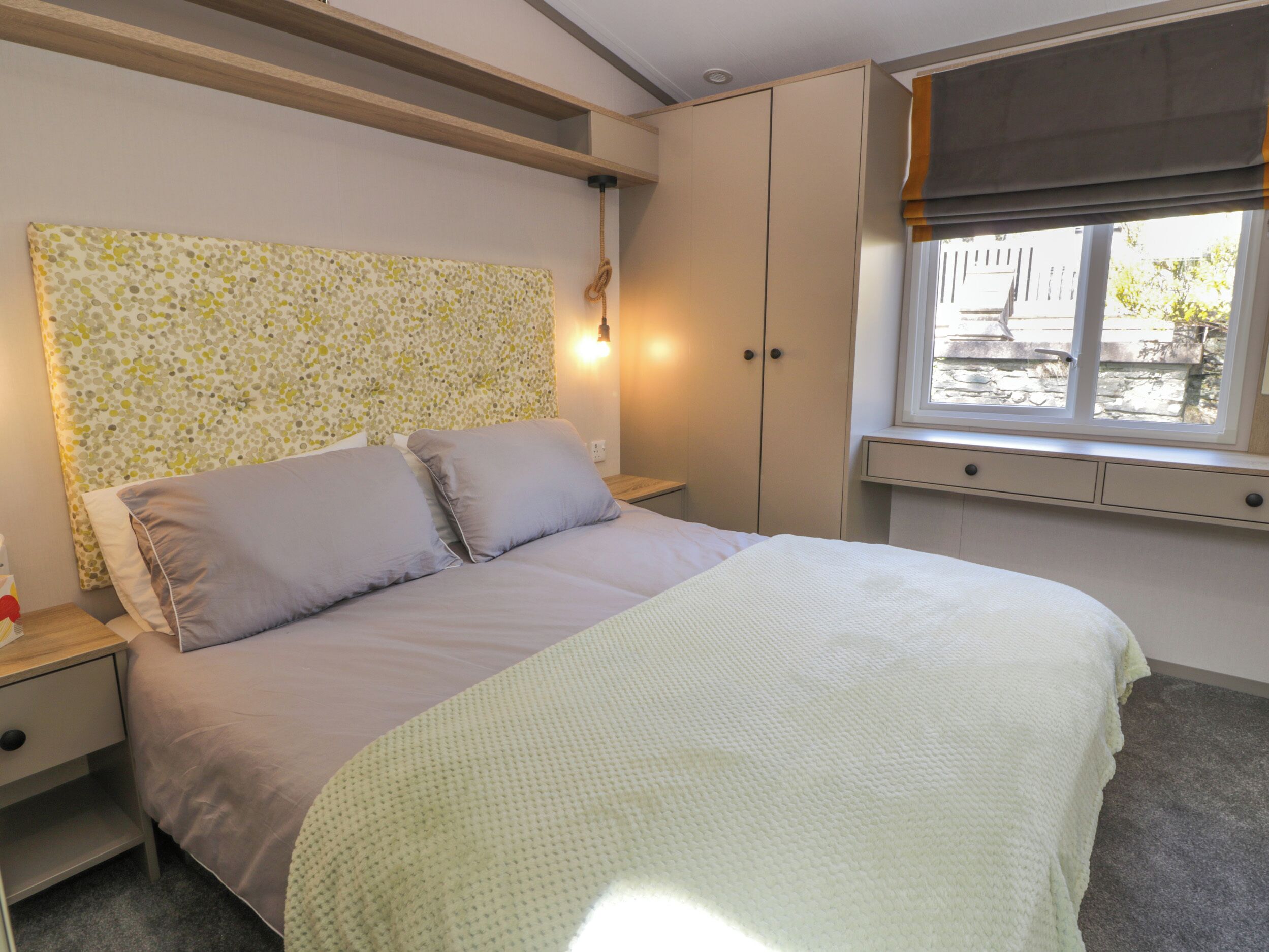 2 bedrooms, individually decorated, individually furnished, free WiFi