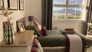 2 bedrooms, individually decorated, individually furnished, free WiFi