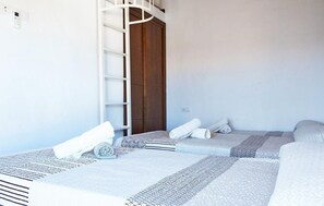 2 slaapkamers, reisbedje, gratis wifi