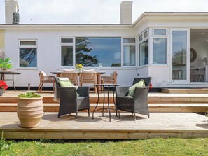 Outdoor dining - Polwen (Padstow)