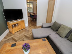 Living area - 69 Main Street (Keighley)