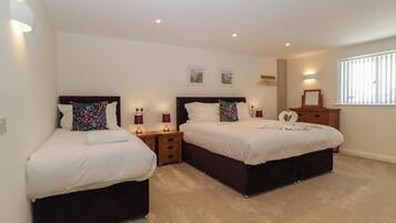 3 bedrooms, individually decorated, individually furnished, free WiFi