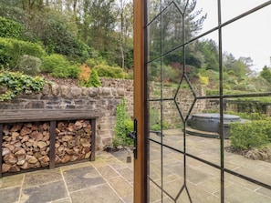 Terrace/patio - The Barn at Catacol (Belper)