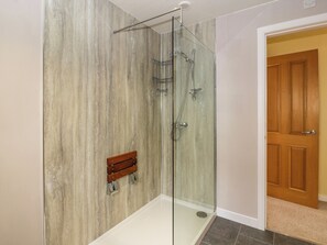 Shower - Seascape (Dalbeattie)