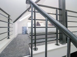 1 bedroom, individually decorated, individually furnished, free WiFi - Driftwood Studio (Ulverston)