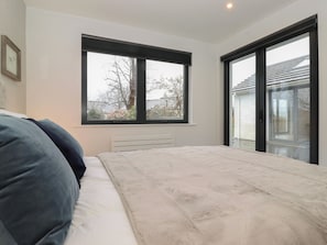 4 bedrooms, individually decorated, individually furnished, free WiFi - Yonder Lea (Windermere)