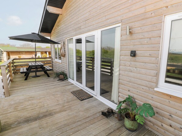 코티지 | 야외 식당