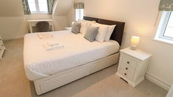 2 bedrooms, free WiFi, individually decorated, individually furnished