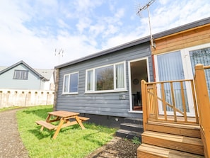 Cottage | Exterior - 15 The Park (Bude)