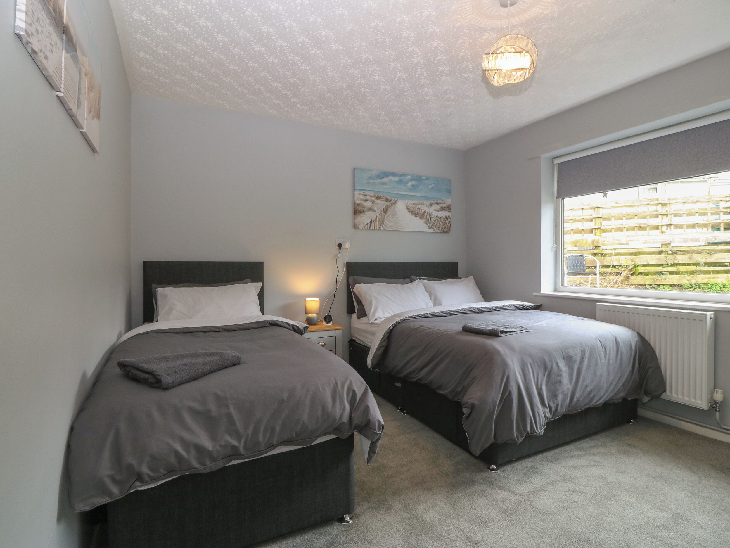 2 bedrooms, individually decorated, individually furnished, free WiFi