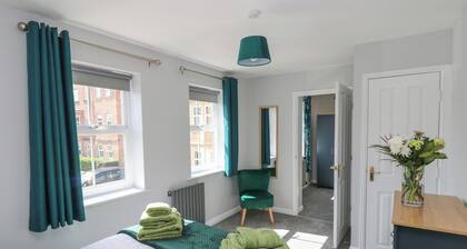 The Chase - 30 Ayr Avenue