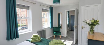 The Chase - 30 Ayr Avenue