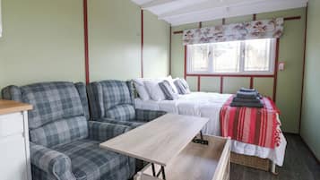 1 quarto, individualmente decorados, individualmente mobiliados