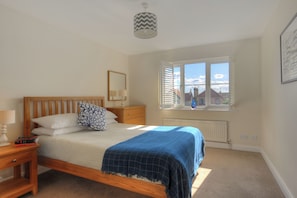 3 chambres, décor unique, ameublement unique, accès au Wi-Fi (inclus)