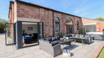 Cottage | Front of property