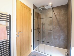 Shower - The Old Pump House (Nottingham)