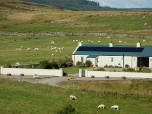 Exterior - Hazel's Cottage (Campbeltown)