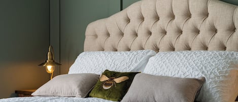 1 chambre, décoration personnalisée, ameublement personnalisé