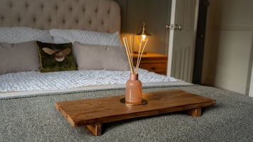 1 quarto, individualmente decorados, individualmente mobiliados